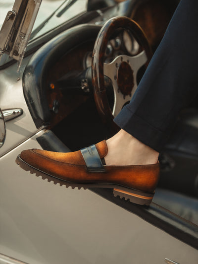 Mocasin Alessandro Gamuza Cognac - Azul