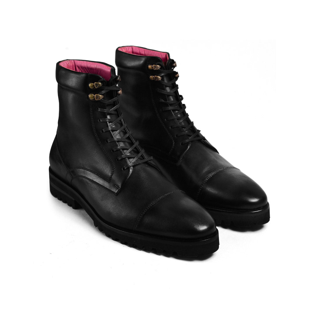 Ezio Black Boot Ultralight Sole