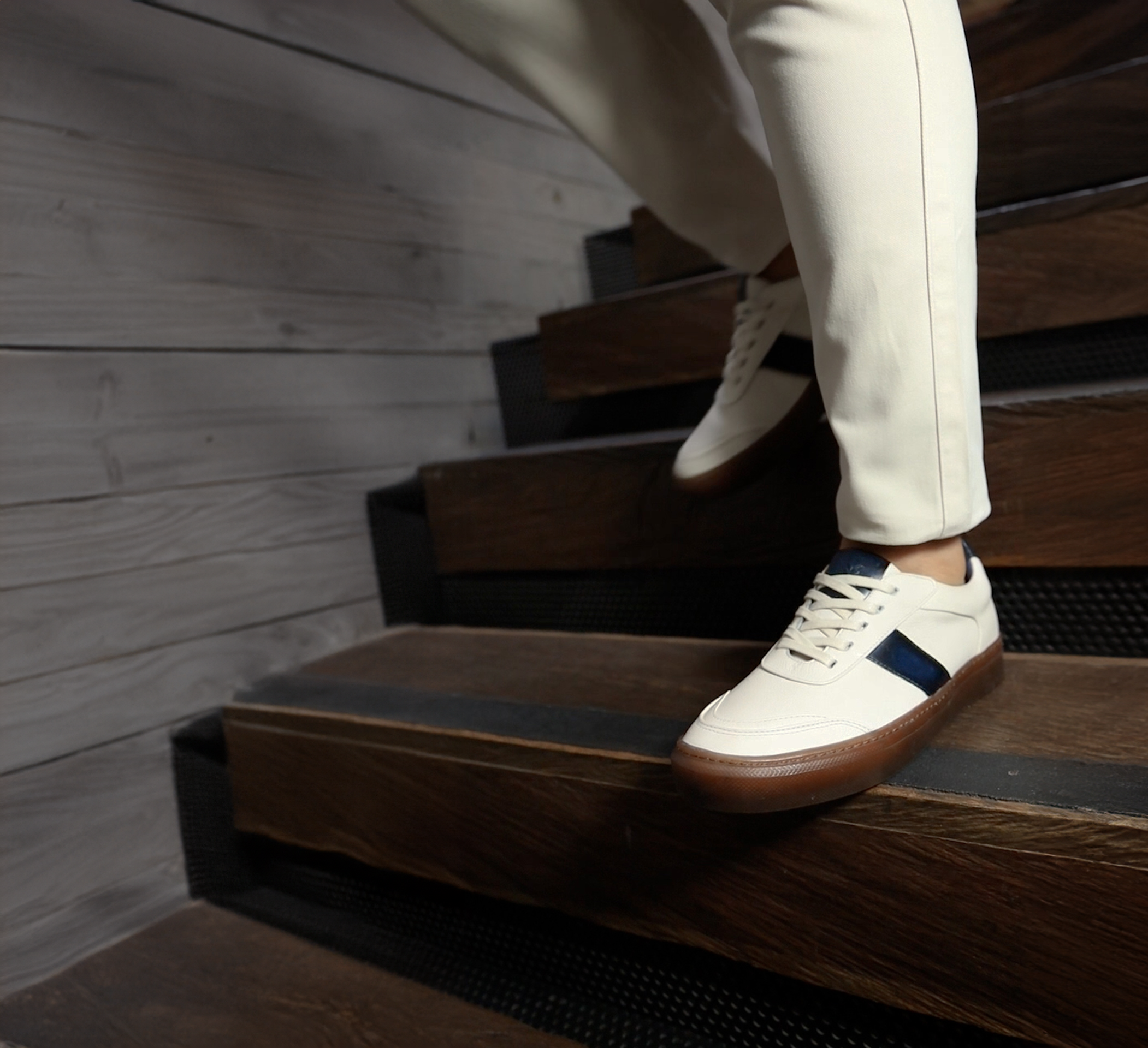 Sneaker Off Beige-Azul